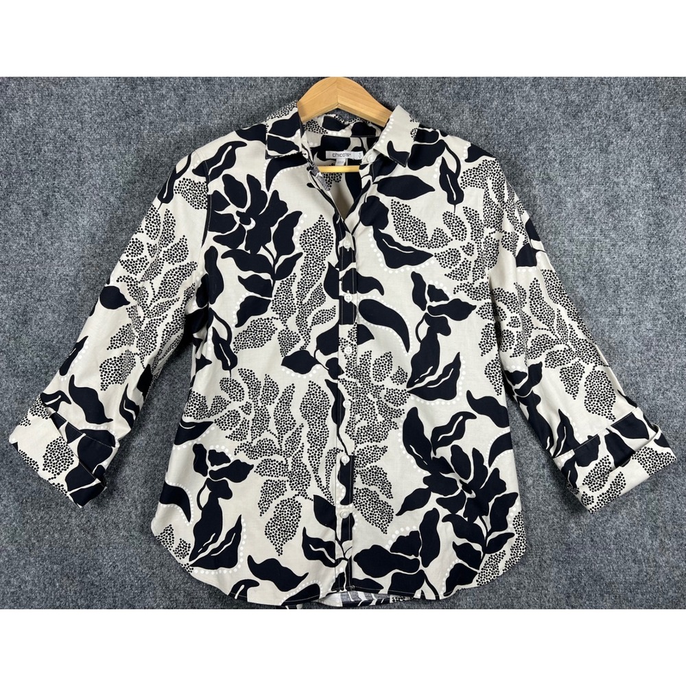 Chicos Womens Size 1.5 Medium Large Black White Floral Dot Button Down Shirt